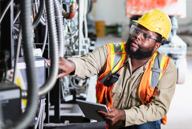 Best Electrical Contractors for Businesses  in Alton, IL